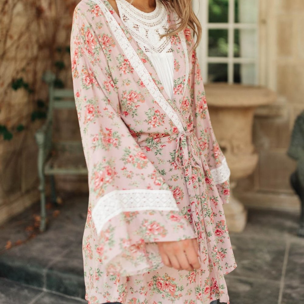 Floral Femme Kimono (Large)